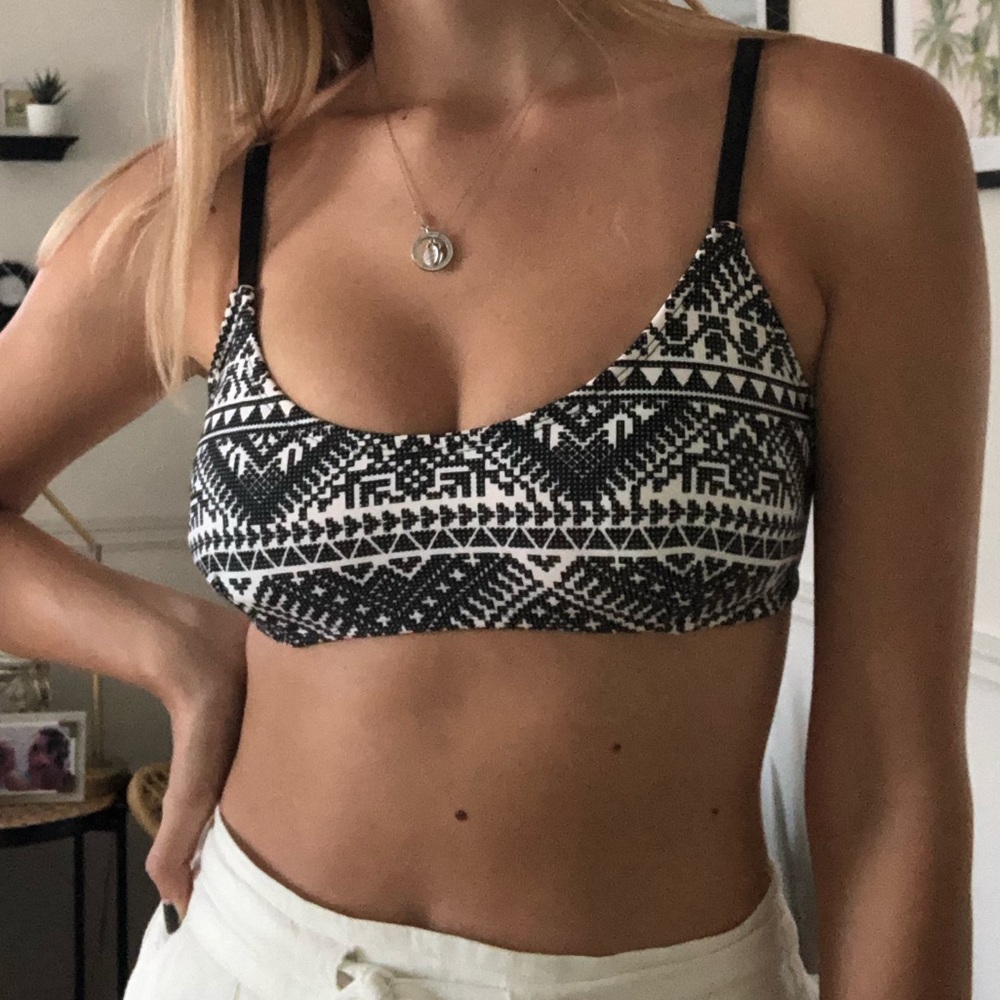 Black and White Bikini Top